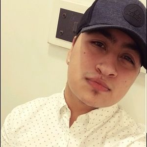 Meet your Posher, Javier